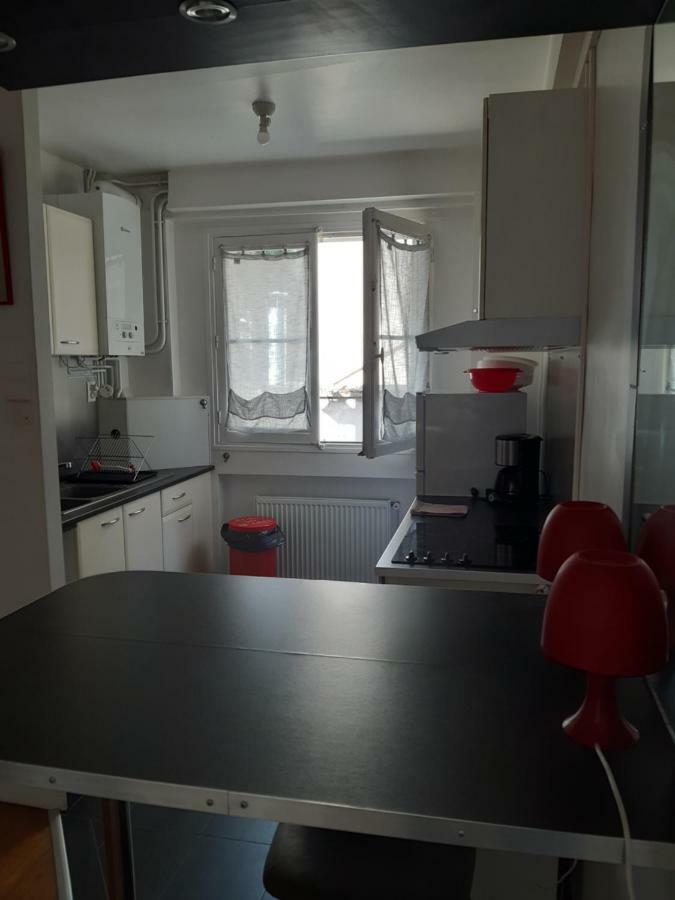 Charmant Appartement Au Pied Du Chateau Gien Luaran gambar